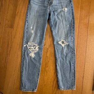 THE CUTEST pair of jeans ever (levi’s wedgie fit)